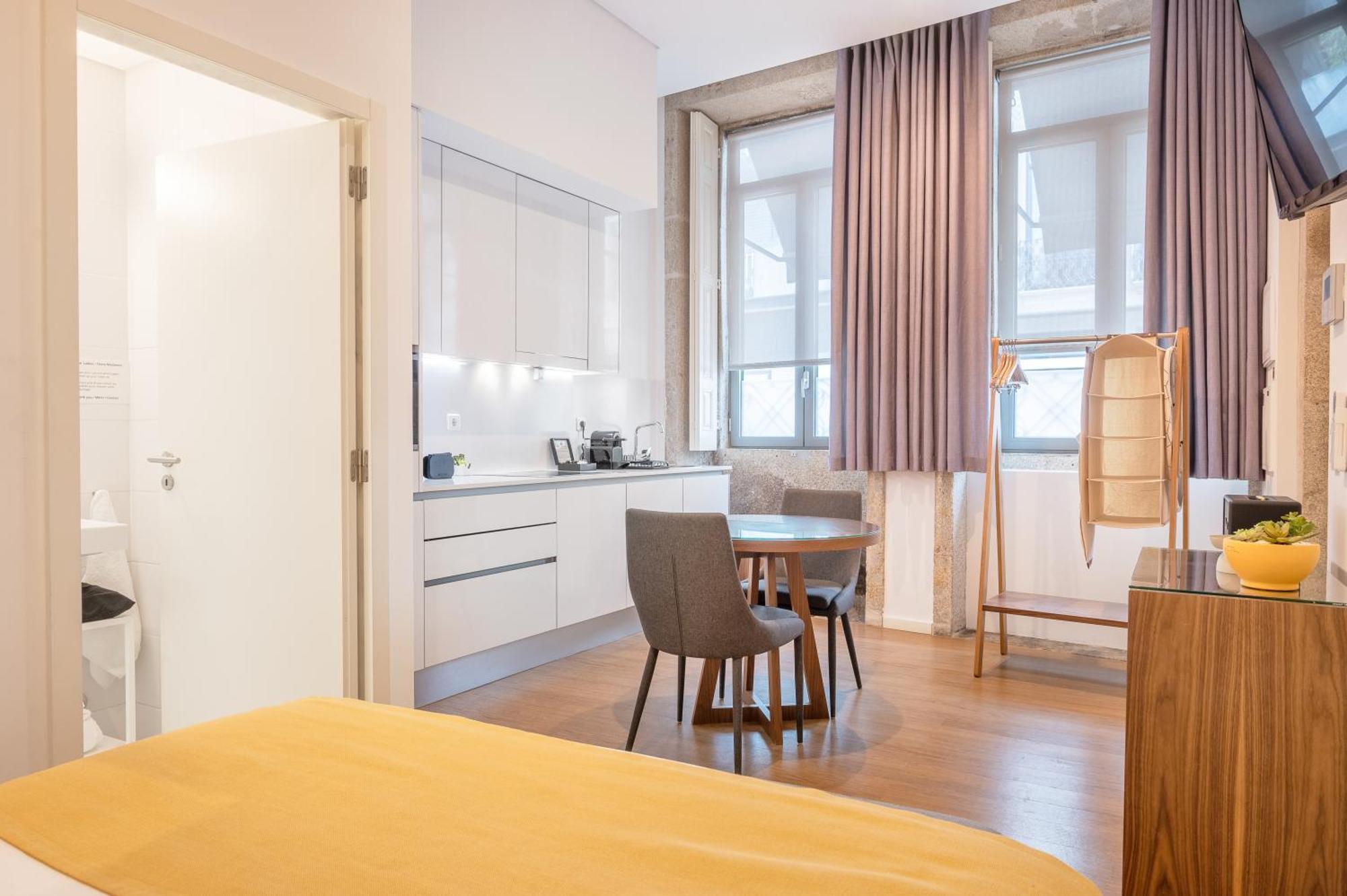 Santa Catarina - Pool & Fitness, By Oporto Collection - Adults Only Apartment Room photo