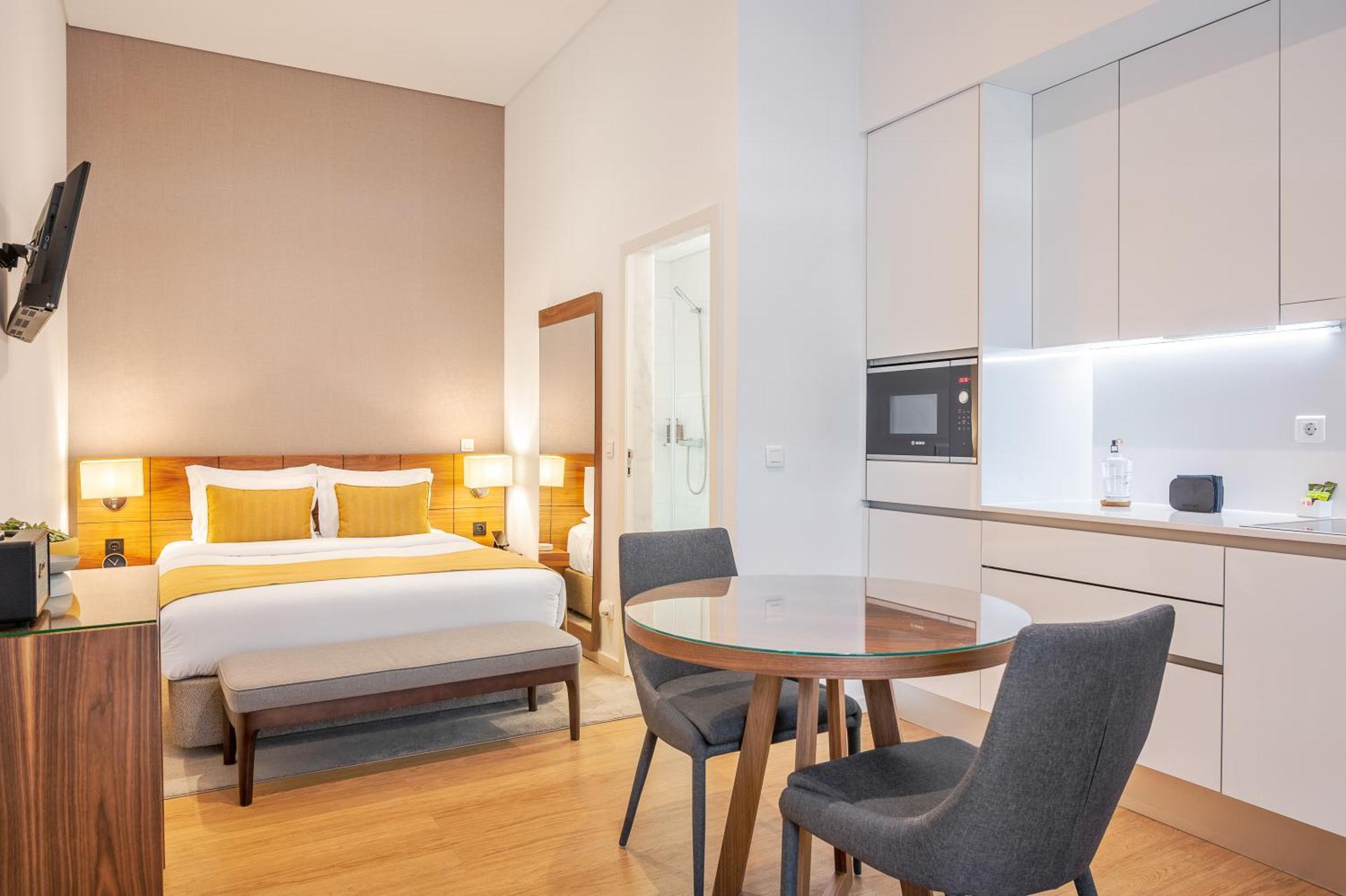 Santa Catarina - Pool & Fitness, By Oporto Collection - Adults Only Apartment Room photo