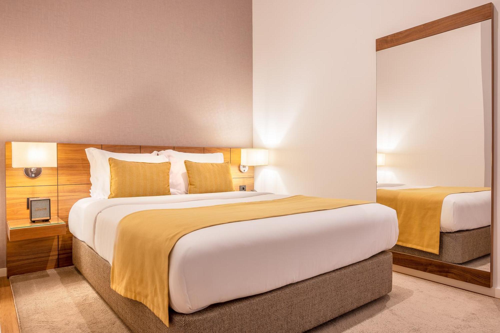 Santa Catarina - Pool & Fitness, By Oporto Collection - Adults Only Apartment Room photo